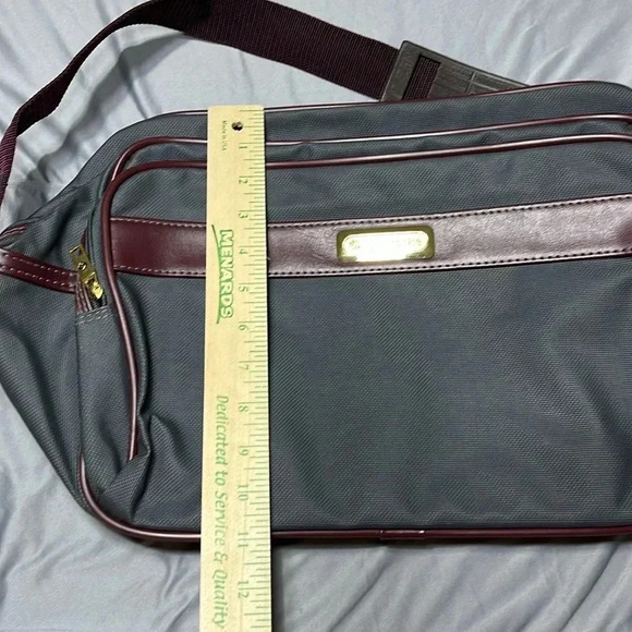 Samsonite Vintage Series 2100 Shoulder Tote Carryon Travel Bag NWT Gray - Picture 10 of 10